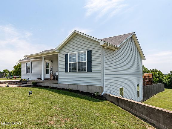 5th image of 76 Webb Ln