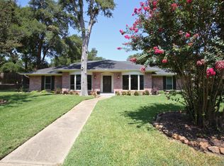 605 Carroll Dr, Garland, TX 75041