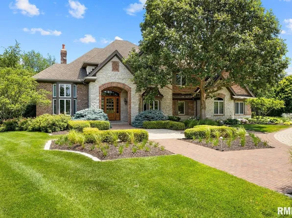 10547 N Dahlia Ct, Peoria, IL 61615