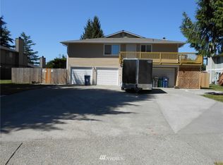 905 30th St NE, Auburn, WA 98002