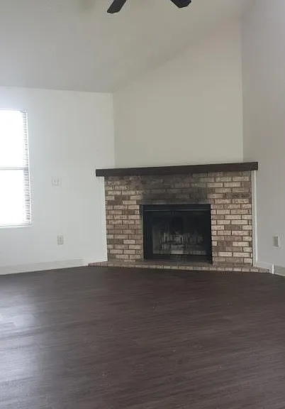Fox Meadow Ln — Photo 3