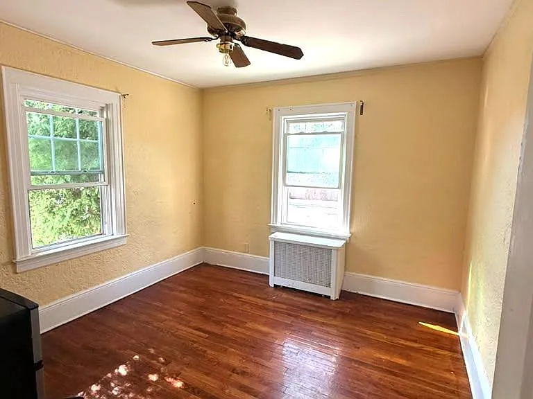 8 Herman Ave — Photo 8