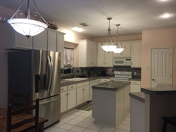 5th image of 9307 Sinfonia Dr