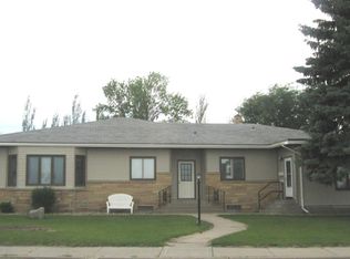 1401 Central Ave NW, East Grand Forks, MN 56721