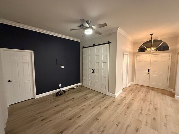 2nd image of 949 Westwinds Blvd