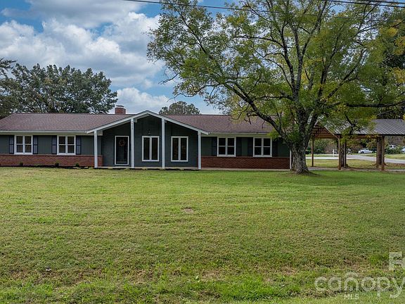 2nd image of 500 Pete Brittain Rd #32
