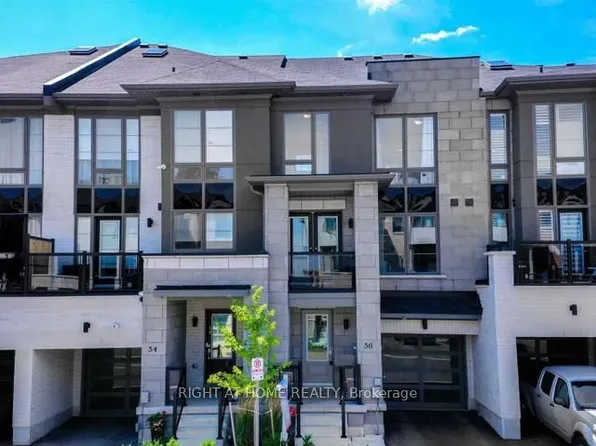 56 Pallock Hill Way #31, Whitby, ON L1R 0N5