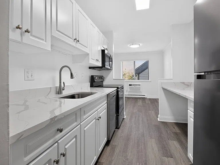 Ridgeway Place — Photo 50