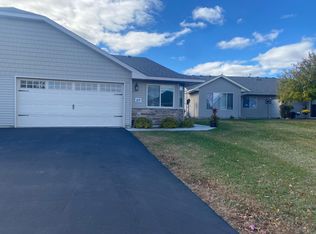 215 Aspen Dr, Somerset, WI 54025