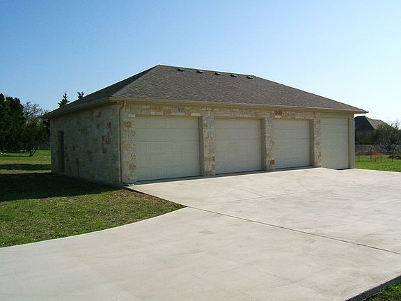 2nd image of 309 Bronco Blvd