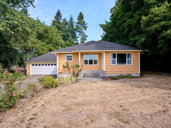 8030 NW Meadow Lake Rd