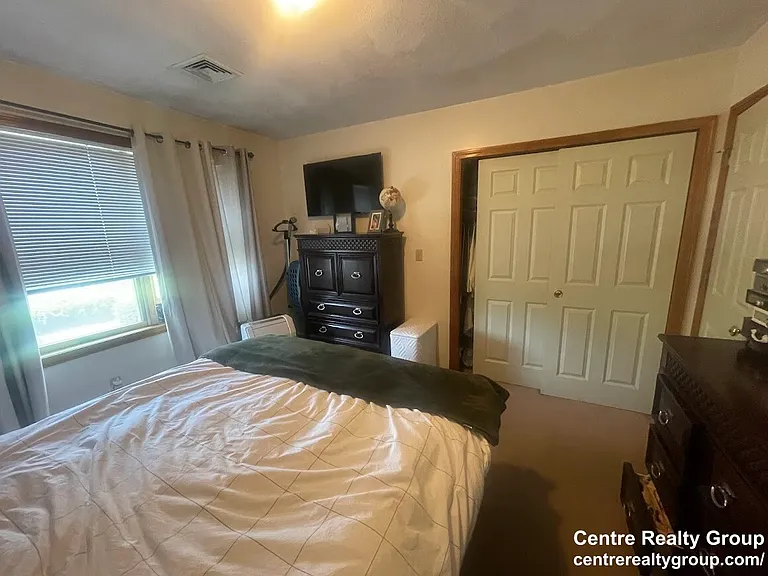 197 Newton St #3 — Photo 7