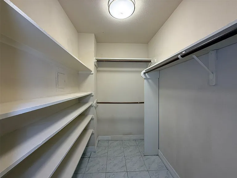 2250 Bering Dr #39 — Photo 19