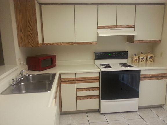 3rd image of 1515 Huntington Ln APT 813