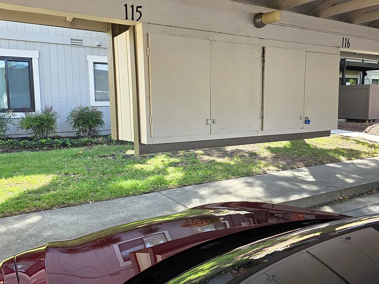 272 Galano Plz — Photo 33
