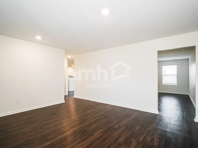 7128 Cameron Trace Dr — Photo 9