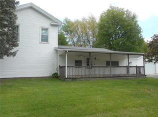 207 Louisa St, Illiopolis, IL 62539