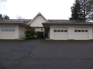 12069 SW Camden Ln, Beaverton, OR 97008