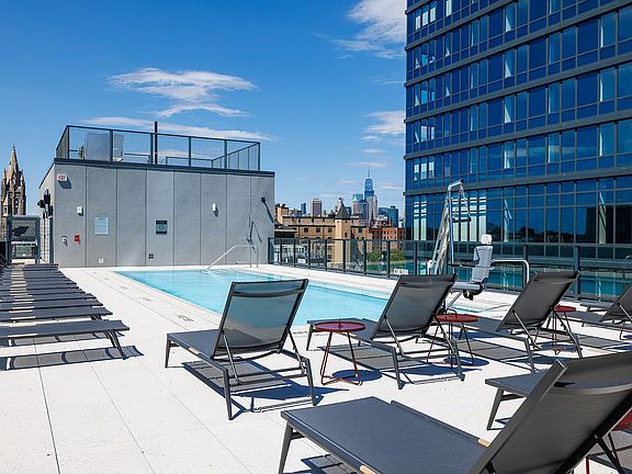 3rd image of 500 Degraw St #606
