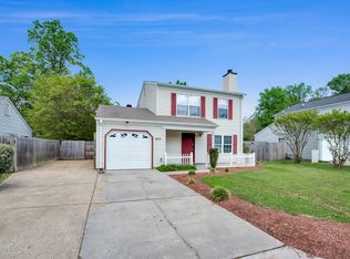 633 Dorene Pl, Newport News, VA 23608