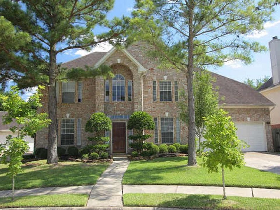 1st image of 15807 Jamie Lee Dr