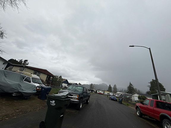 5th image of 536 S 53rd St