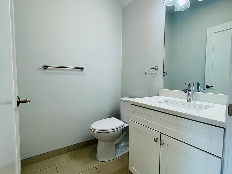 385 Pleasant St #6 — Photo 6