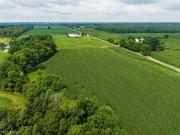 5th image of W County Line Rd
