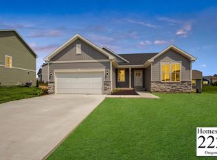 1096 Lindelse Cir, Oregon, WI 53575