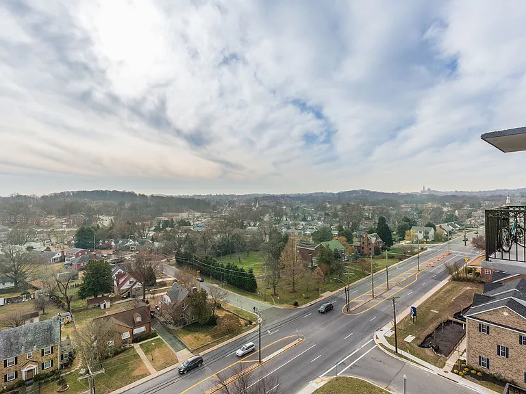 Avondale Overlook — Photo 14