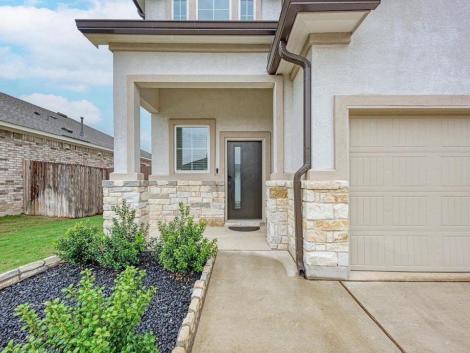 1st image of 18217 Emu Ln
