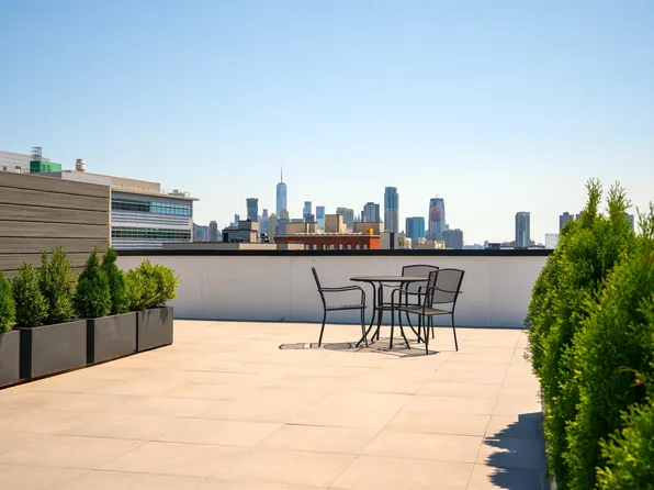 857 Bergen Avenue image 39 of 43