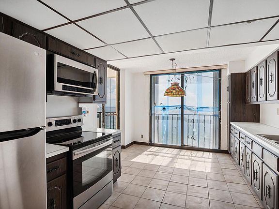 4th image of 1905 N Ocean Boulevard #THE