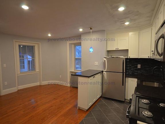 2nd image of 29 Dighton St #Sj1