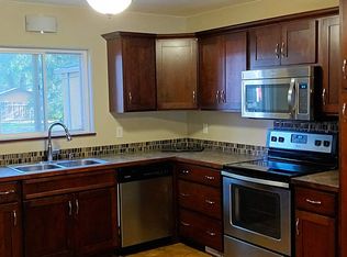 1016 W Sweet Ave, Bismarck, ND 58504