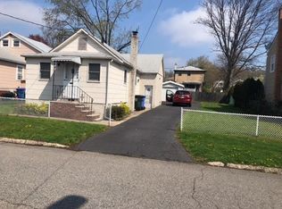 30 Sonora Ave, Iselin, NJ 08830