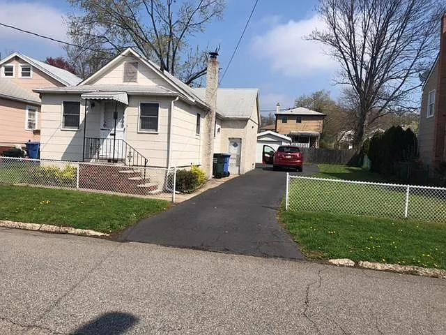 30 Sonora Ave photo 1