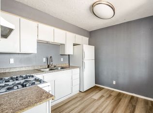 524 Vermont St NE APT D, Albuquerque, NM 87108