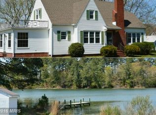 2072 Fleeton Rd, Reedville, VA 22539