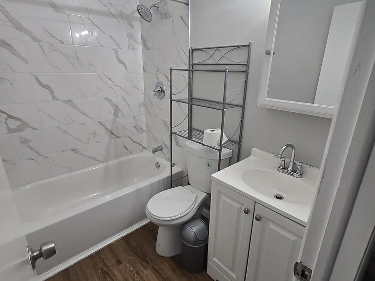 151 Shenandoah Blvd — Photo 7