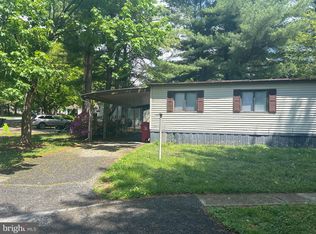 8703 Evergreen Cir, Breinigsville, PA 18031