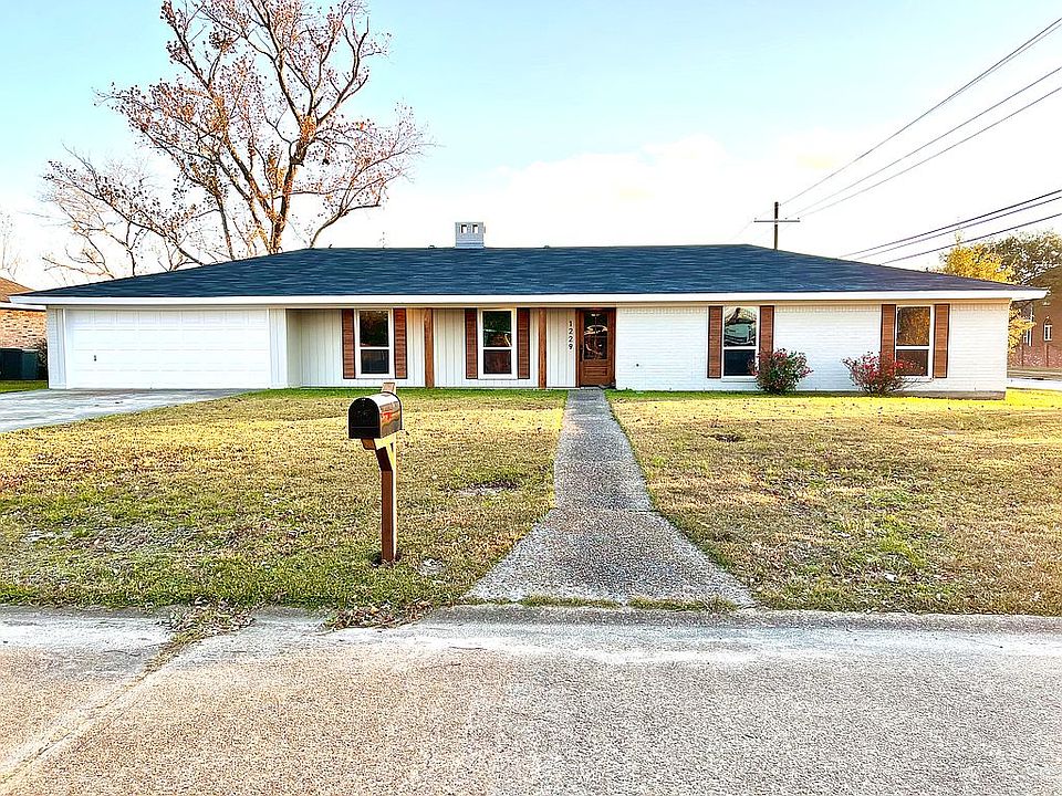 1st image of 1229 N Bayouwood Dr