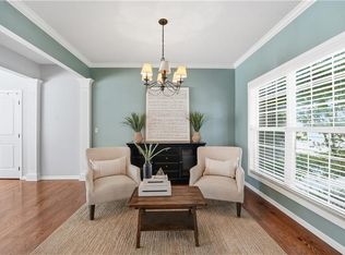1112 SW Prairie Star Cir, Lees Summit, MO 64081