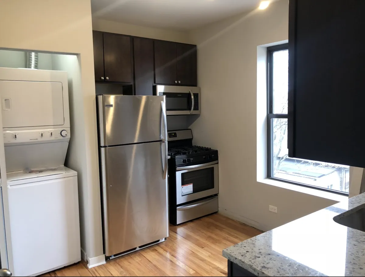 Modern Kitchen/In Unit Laundry - 4819-21 N Christiana Ave