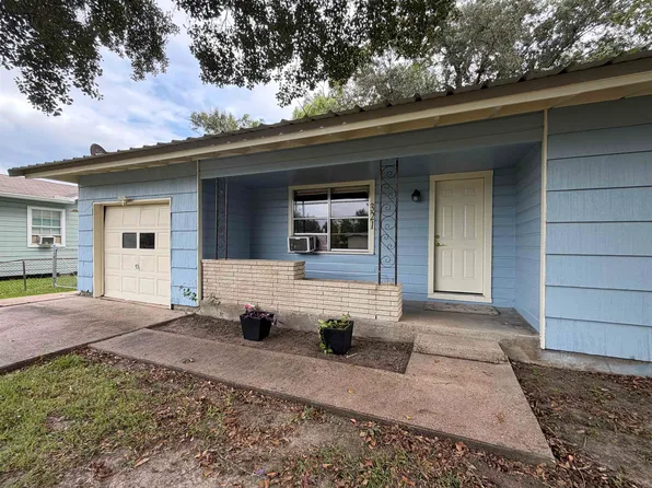 321 43rd St, Orange, TX 77630