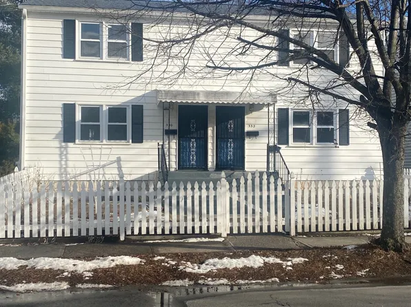 332-330 S Cherry St, Wallingford, CT 06492