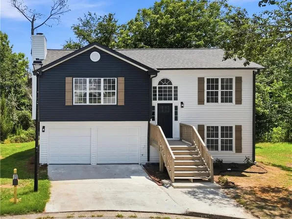 2704 Field Spring Dr, Lithonia, GA 30058