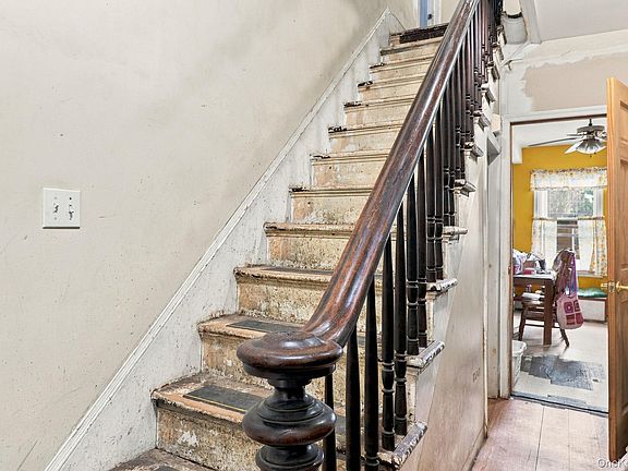 5th image of 61 Fowler Street