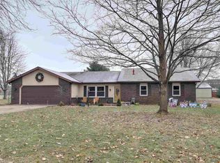 4085 E Woodland Ct, Leesburg, IN
