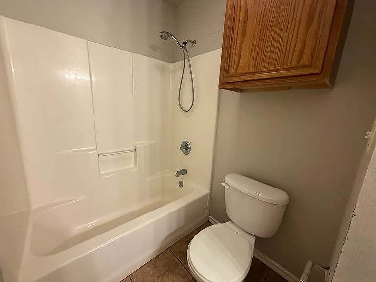 706 N Englewood Ave #A — Photo 16